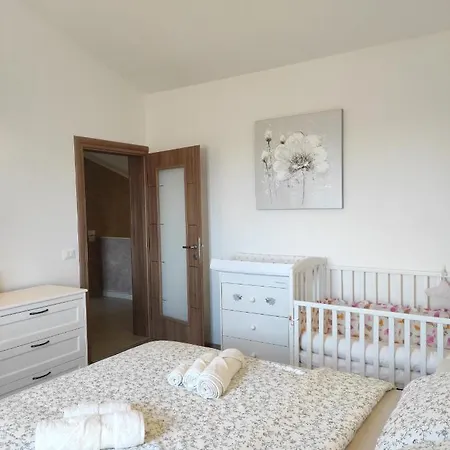 Palazzon Nova Vas -villanova Villa Brtonigla